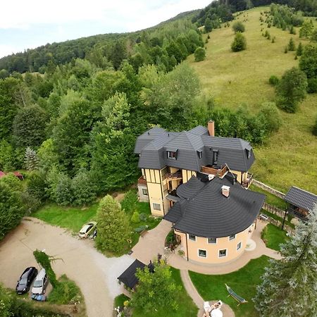 Hotel Montana Suczawica Zewnętrze zdjęcie